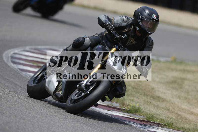 /21 17.06.2026  Ducati Schweiz Track Warmup ADR/Gruppe gruen/23